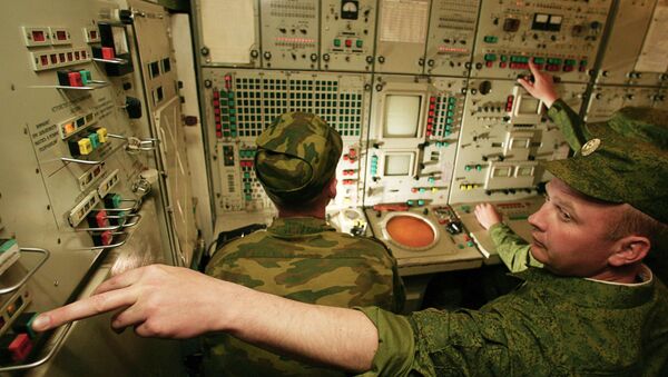 Соединение ПВО С-300 заступило на боевое дежурство - Sputnik Latvija