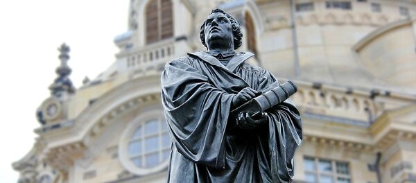 Памятник Мартину Лютеру в Дрездене - Sputnik Латвия