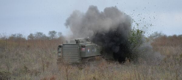 Радиоуправляемый робототехнический комплекс Уран-6 - Sputnik Latvija