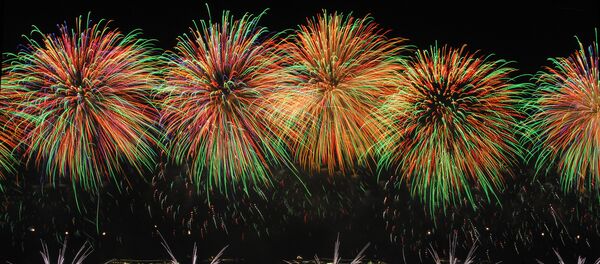 Праздничный салют - Sputnik Латвия