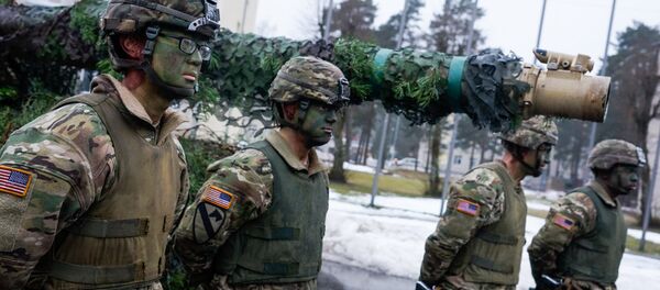 Тактический раскрас экипажа американского танка M1 Abrams Тактический раскрас экипажа американского танка M1 Abrams - Sputnik Latvija