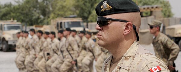 Канадские военнослужащие НАТО - Sputnik Латвия