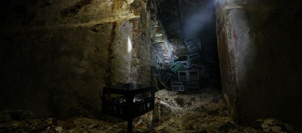 Левитирующий пивной ящик в подвале завода - Sputnik Латвия