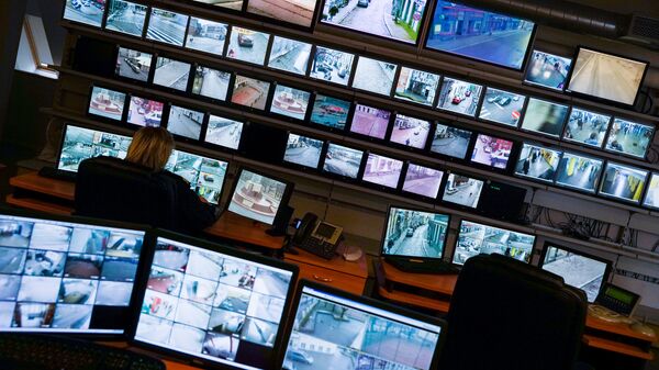 Центр видеонаблюдения муниципальной полиции Риги - Sputnik Латвия