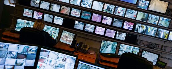 Центр видеонаблюдения муниципальной полиции Риги - Sputnik Латвия