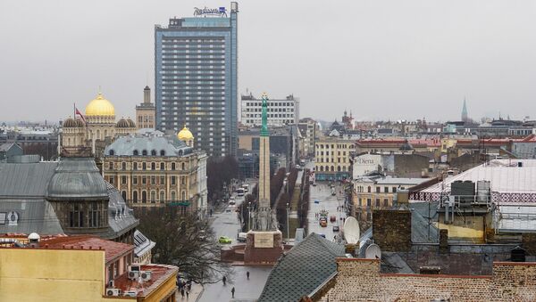 Вид на Памятник Свободы и улицу Бривибас - Sputnik Латвия