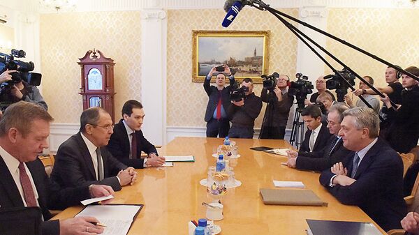 Встреча Министра иностранных дел России С.В.Лаврова с Верховным комиссаром ООН по делам беженцев Ф.Гранди Встреча Министра иностранных дел России С.В.Лаврова с Верховным комиссаром ООН по делам беженцев Ф.Гранди - Sputnik Латвия