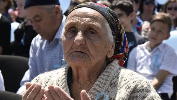 День памяти жертв депортации в Крыму - Sputnik Latvija