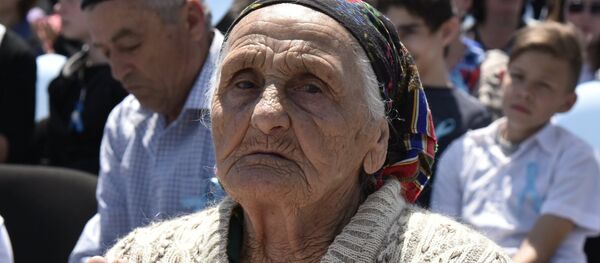 День памяти жертв депортации в Крыму - Sputnik Latvija