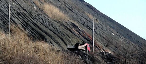 Шахта Макеевуголь в Донецкой области Шахта Макеевуголь в Донецкой области - Sputnik Latvija