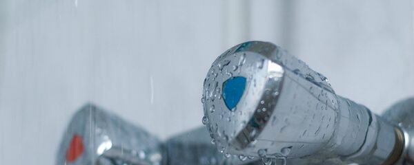 Вода из крана, архивное фото Вода из крана, архивное фото - Sputnik Latvija