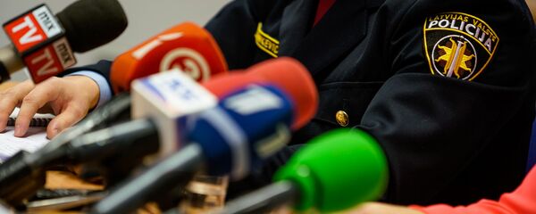 Пресс-брифинг Госполиции в связи с суицидальной игрой Синий кит - Sputnik Латвия