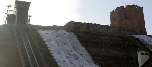 Оползень на горе Гедиминаса в Вильнюсе - Sputnik Латвия