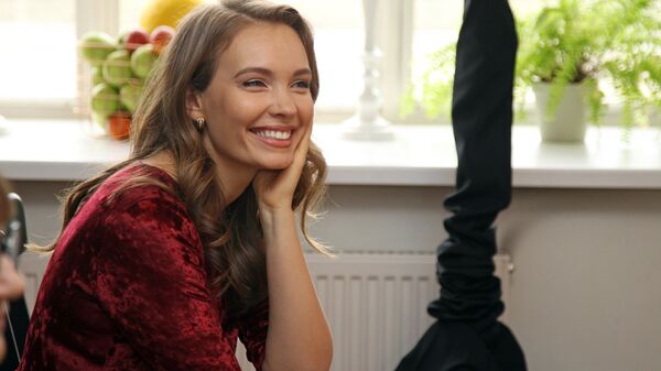 Телеведущая Анна Розите Телеведущая Анна Розите - Sputnik Латвия