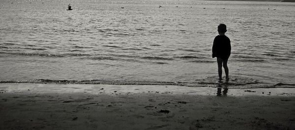 Силуэт ребенка - Sputnik Латвия