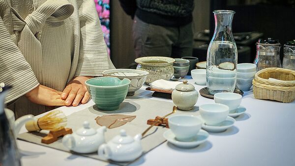 Чайная церемония в клубе Pullman Чайная церемония в клубе Pullman - Sputnik Латвия