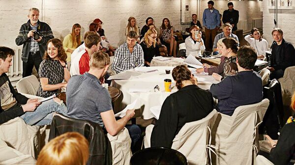 Читка пьесы Марюса Ивашкявичюса в театре им. Маяковского - Sputnik Латвия