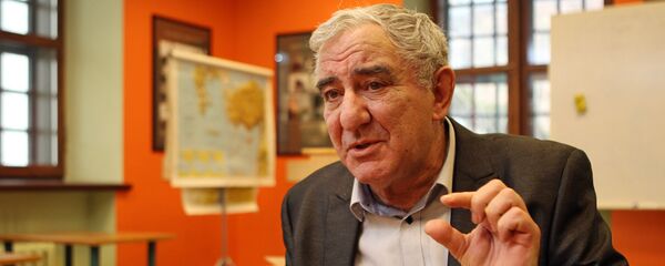 Музыкант и искусствовед Михаил Казиник - Sputnik Латвия