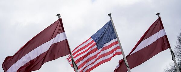 ASV un Latvijas karogi ASV un Latvijas karogi - Sputnik Latvija