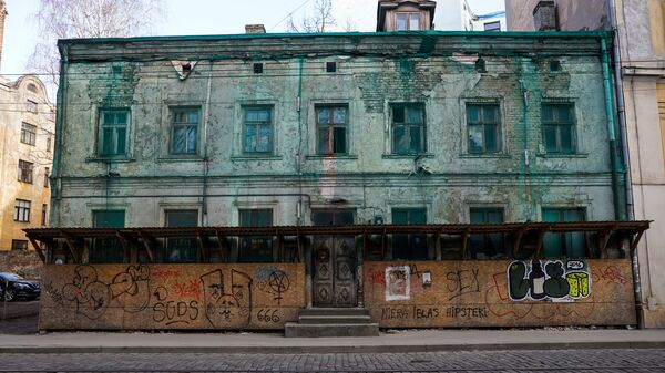 Аварийный дом на улице Миера - Sputnik Латвия