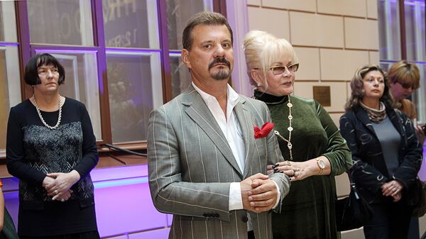 Меценаты Инара и Борис Тетеревы Меценаты Инара и Борис Тетеревы - Sputnik Латвия