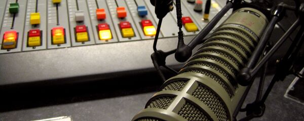 В студии звукозаписи В студии звукозаписи - Sputnik Латвия