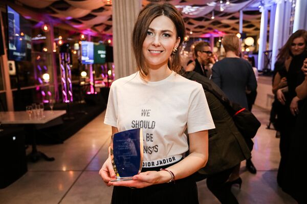 Модельер бренда M-Couture Юлия Сардыкова - Sputnik Латвия