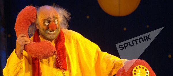 Гала-шоу Конгресс дураков проходит в Москве - Sputnik Латвия