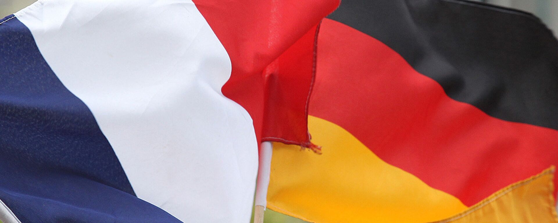 Флаги Франции и Германии - Sputnik Латвия, 1920, 30.10.2022