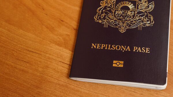 Паспорт негражданина Латвии - Sputnik Латвия