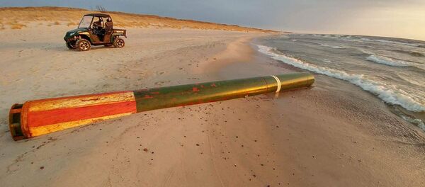 Российская учебная торпеда на берегу Балтийского моря - Sputnik Latvija