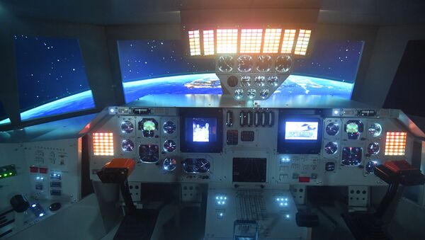 Приборная панель космического корабля Буран - Sputnik Латвия