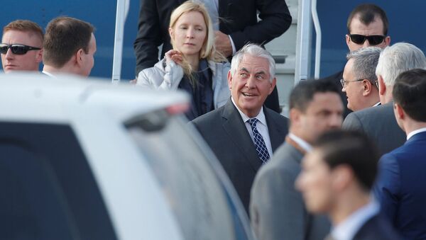 Госсекретарь США Рекс Тиллерсон прибыл в Международный аэропорт Внуково в Москве - Sputnik Латвия
