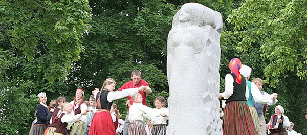 Скульптура Индулиса Ранки - Sputnik Латвия