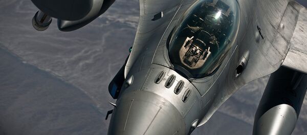 Самолет американских ВВС - Sputnik Латвия