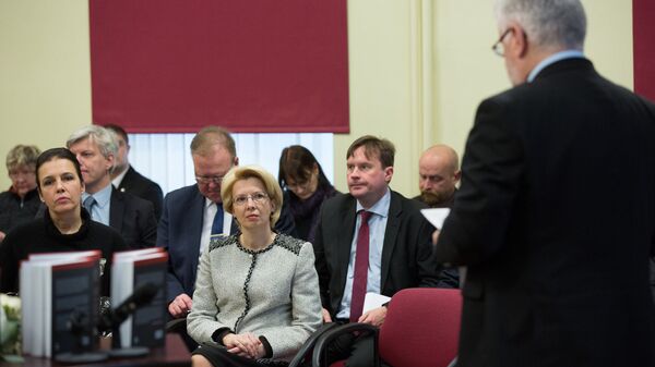 Книга За этими воротами стонет земля: Саласпилсский лагерь 1941-1944 - Sputnik Латвия