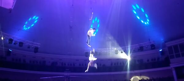 Гимнастка Мария Сюльгина упала с высоты в Белгосцирке Гимнастка Мария Сюльгина упала с высоты в Белгосцирке - Sputnik Латвия