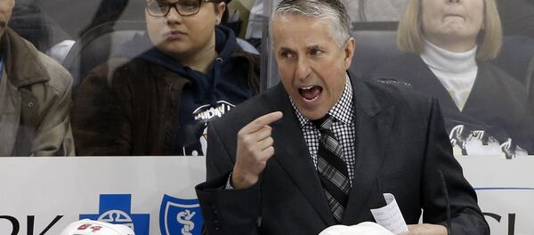 Хоккейный тренер Боб Хартли - Sputnik Латвия
