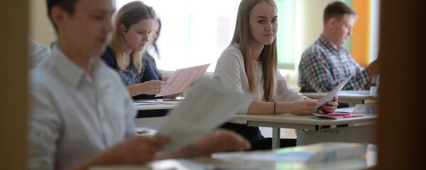 Skolēni klasē. Ilustratīvs uzņēmums Skolēni klasē. Ilustratīvs uzņēmums - Sputnik Latvija