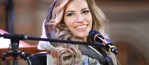 Dziedātāja Jūlija Samoilova. Foto no arhīva - Sputnik Latvija