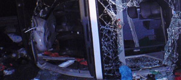 Автобус съехал в кювет на шоссе Йыхви—Тарту—Валга на северо-востоке Эстонии - Sputnik Латвия