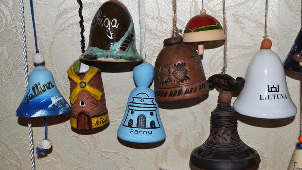Колокольчики из коллекции Елены Киселевой Колокольчики из коллекции Елены Киселевой - Sputnik Латвия