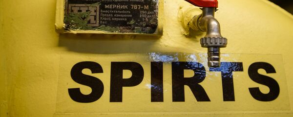 Емкость для хранения спирта Емкость для хранения спирта - Sputnik Latvija