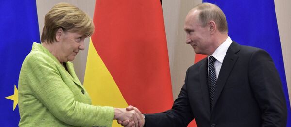 Переговоры президента РФ В. Путина с федеральным канцлером ФРГ А. Меркель - Sputnik Латвия