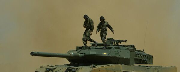Spānijas armijas tanks Leopard 2E - Sputnik Latvija
