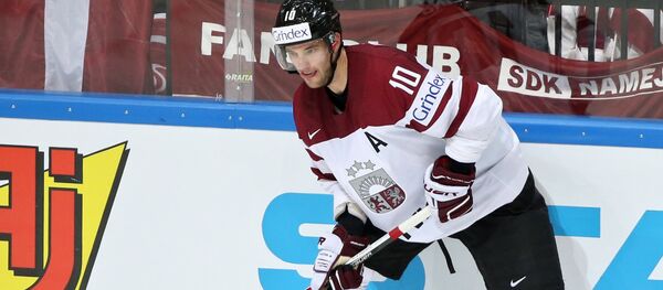 Хоккеист Лаурис Дарзиньш Хоккеист Лаурис Дарзиньш - Sputnik Латвия