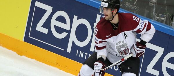 Хоккеист Лаурис Дарзиньш - Sputnik Латвия