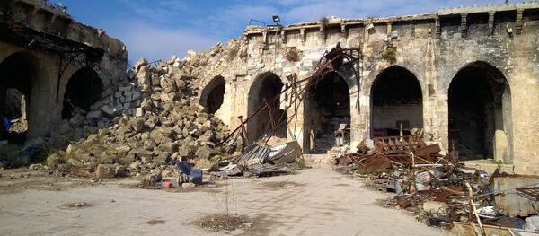 Sagrautā Omeijādu mošeja Alepo. Foto no arhīva - Sputnik Latvija