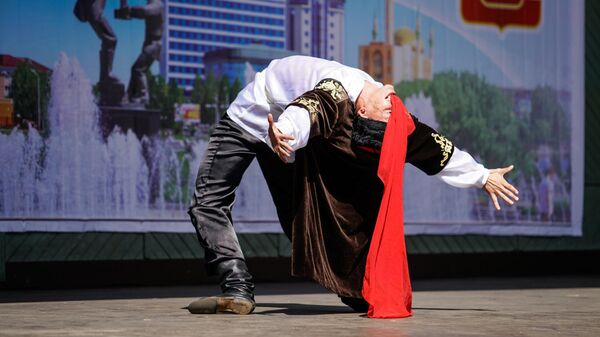 Народные танцы на празднике Сабантуй - Sputnik Латвия