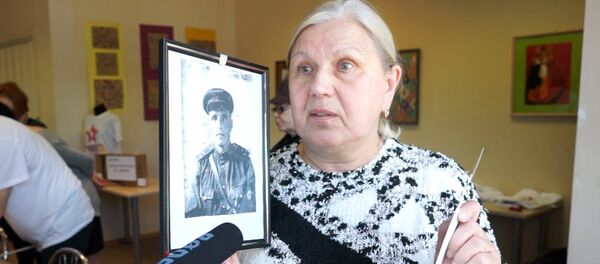 За портретами Бессмертного полка скрываются удивительные истории - Sputnik Латвия